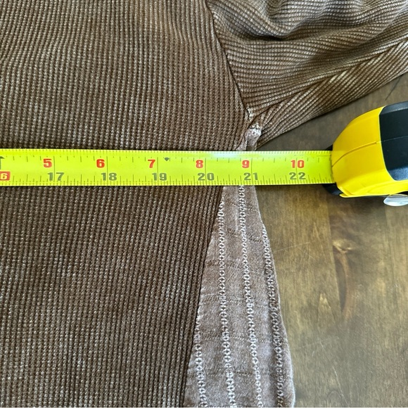 Easel Thermal Slouchy Top Size Large Distressed Loungewear College Stretchy 🤎 - Picture 6 of 8